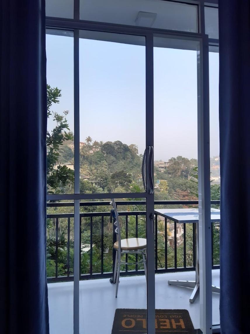 Cozy Homestay Kandy Exterior foto