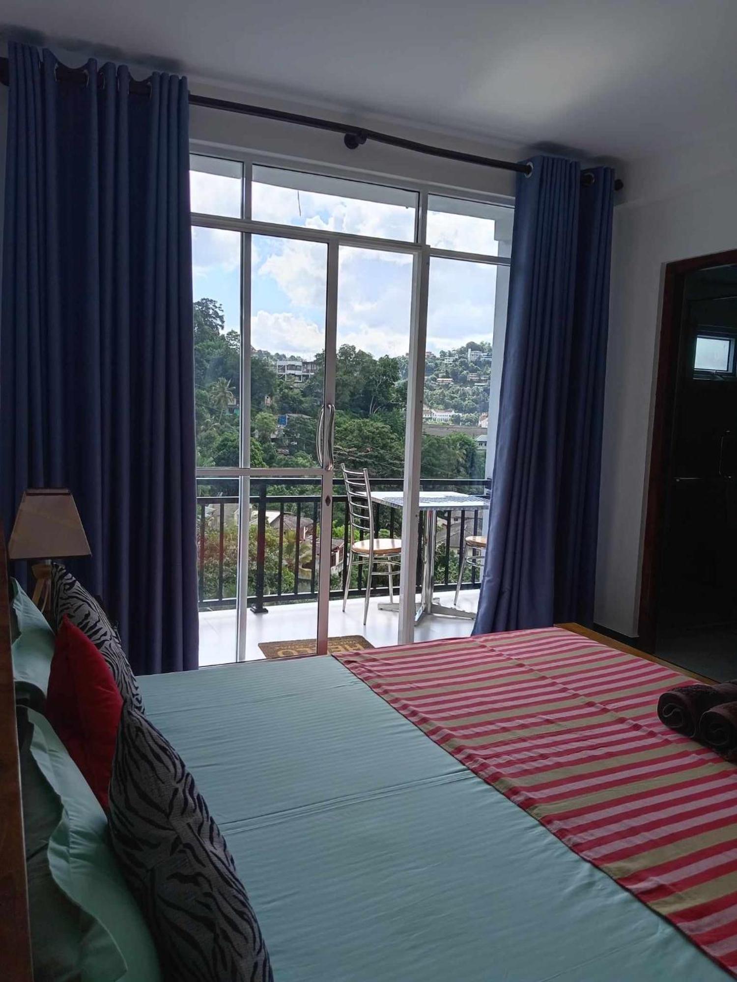 Cozy Homestay Kandy Exterior foto